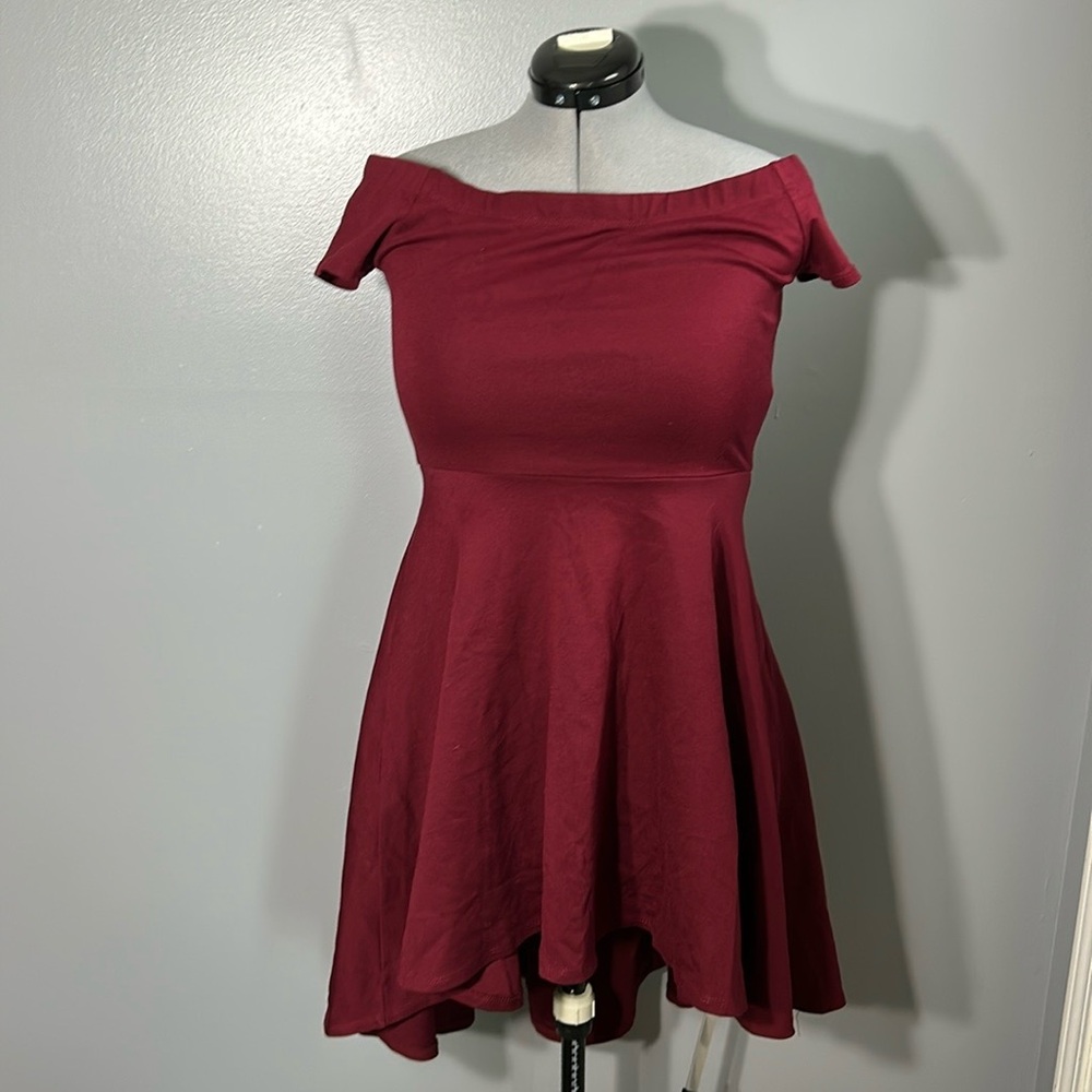 Windsor medium maroon dark red high low dress